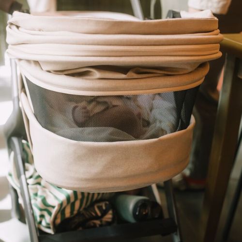 capazo amplio y confortable con ventilacion del carrito joolz hub 2 con capazo
